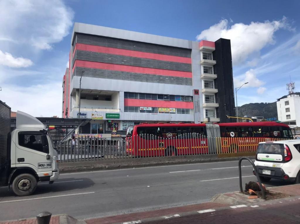 Local EN VENTA EN San Fasón, código: 1041090 - 0