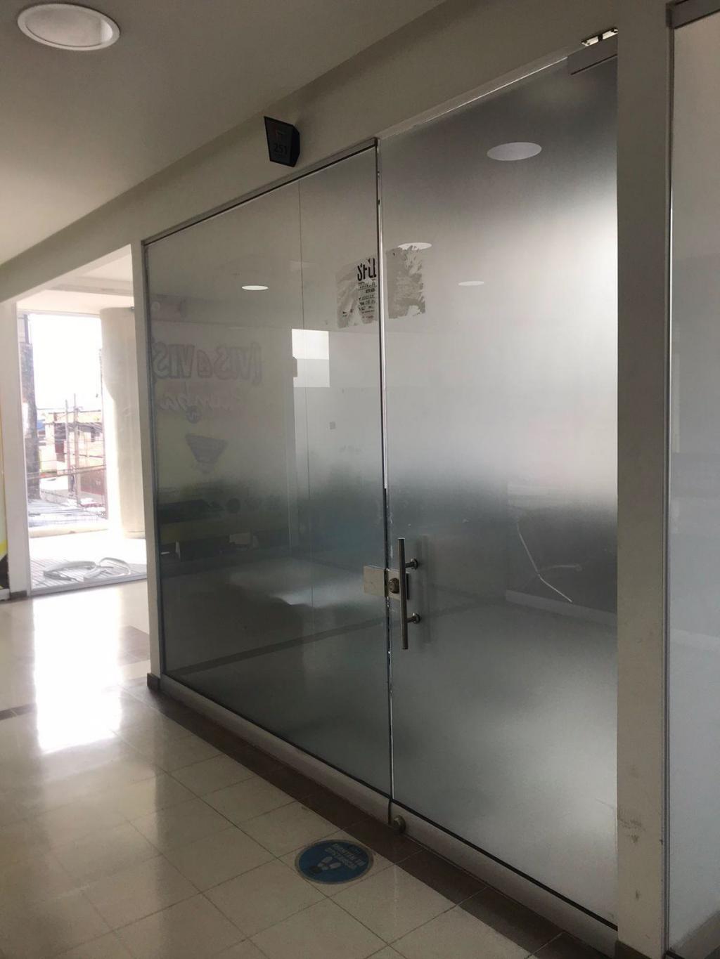 Local EN VENTA EN San Fasón, código: 1041090 - 8