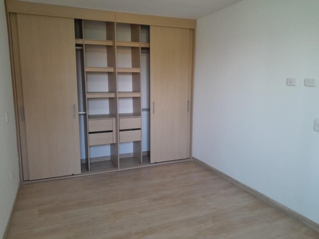 Apartamento EN VENTA EN La Felicidad, código: 1041297 - 2