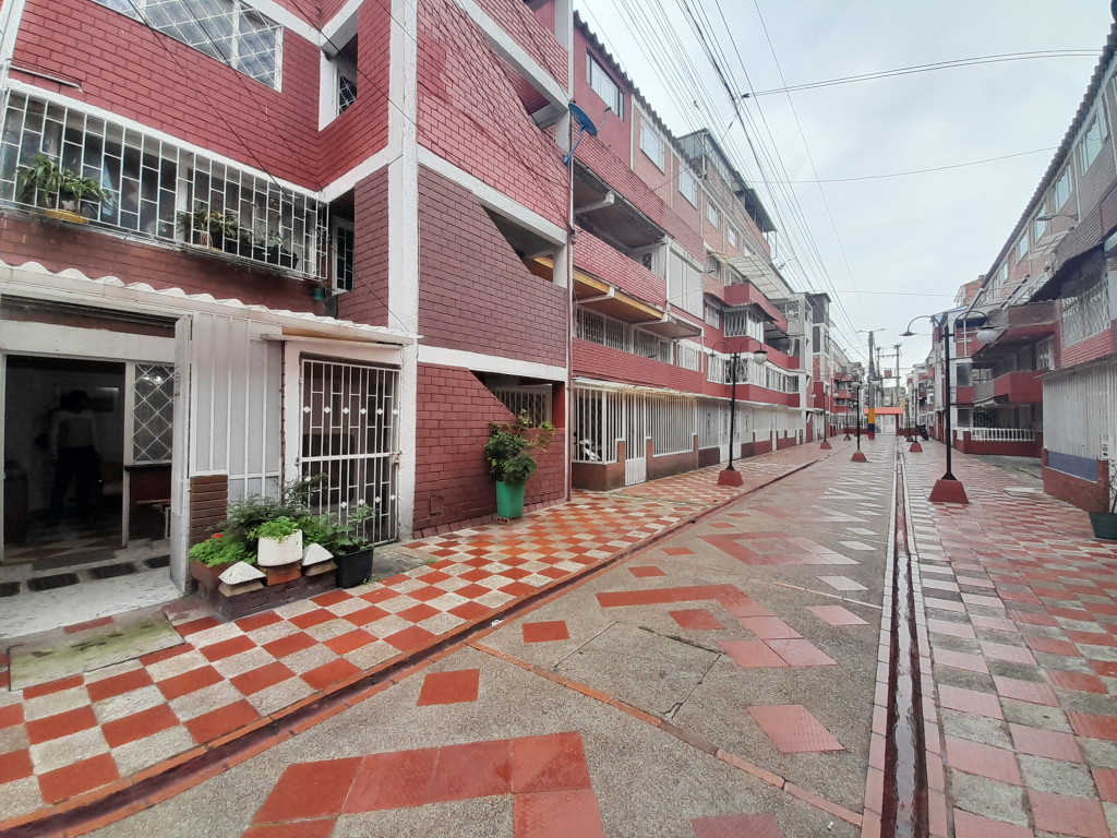 Apartamento EN VENTA EN Ciudad Bachué, código: 10190723 - 0