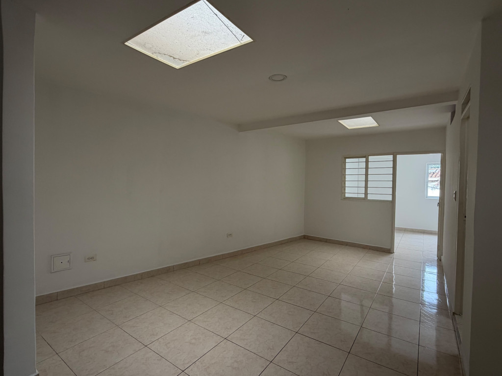 APARTAESTUDIO calle 37 norte # 3 cn -73, Prados Del Norte, Cali