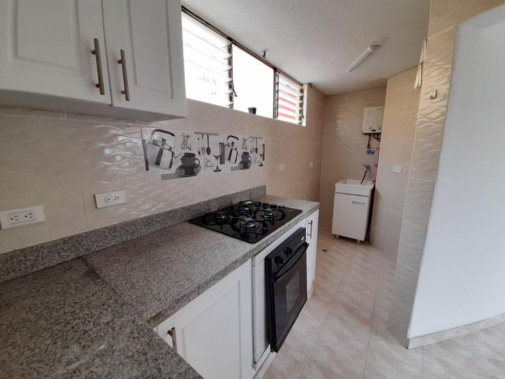 Apartamento EN ARRIENDO EN Paseo De Los Almendros, código: 1042064 - 9