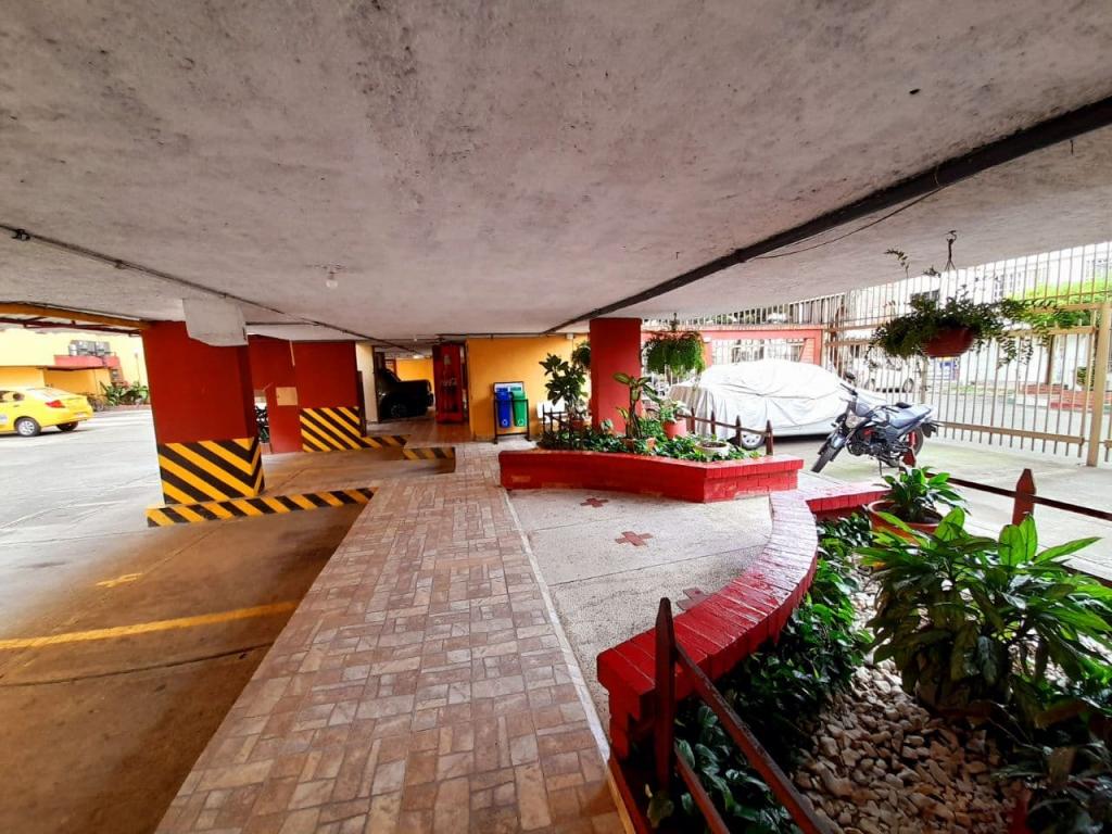 Apartamento EN ARRIENDO EN Paseo De Los Almendros, código: 1042064 - 2