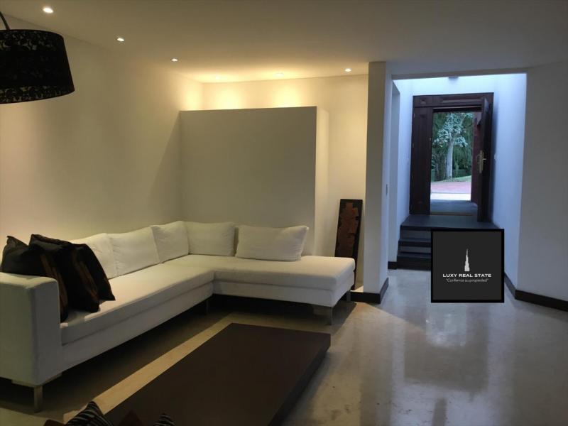 Casa Campestre EN VENTA EN Ciudad Jardín, código: 1042143 - 8
