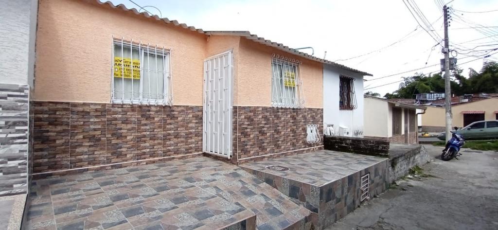 CASA VILLA ALEJANDRA MZ 7 CASA 15 ETAPA 2, Villa Alejandra, Armenia