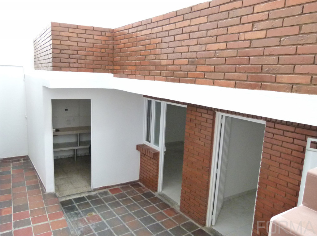 Casa-local EN ARRIENDO EN Prado Veraniego Norte, código: 10198090 - 6
