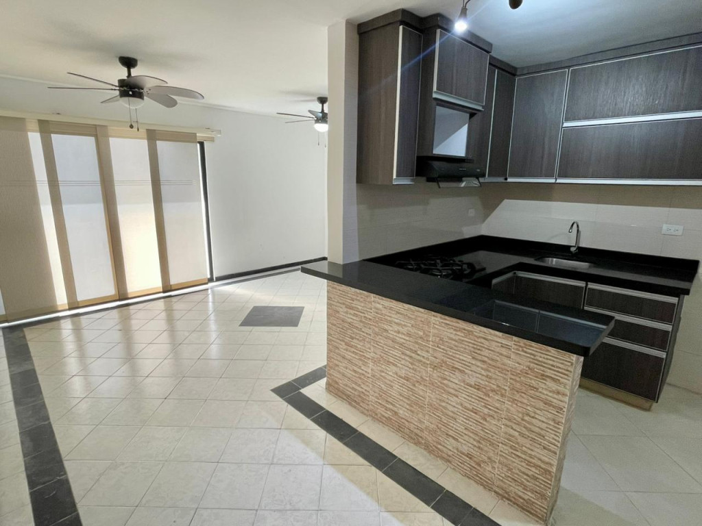 APARTAMENTO Av. libertadores Barrio Blanco Cúcuta, Edificio Santa Helena Apto 202, Barrio Blanco, Cúcuta