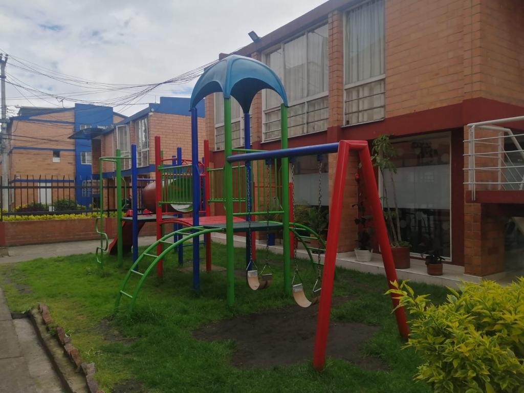 Casa EN ARRIENDO EN Villas De Granada, código: 104740 - 3