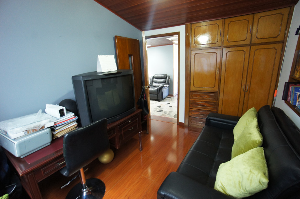 Casa En Venta - Santa Isabel, Bogotá