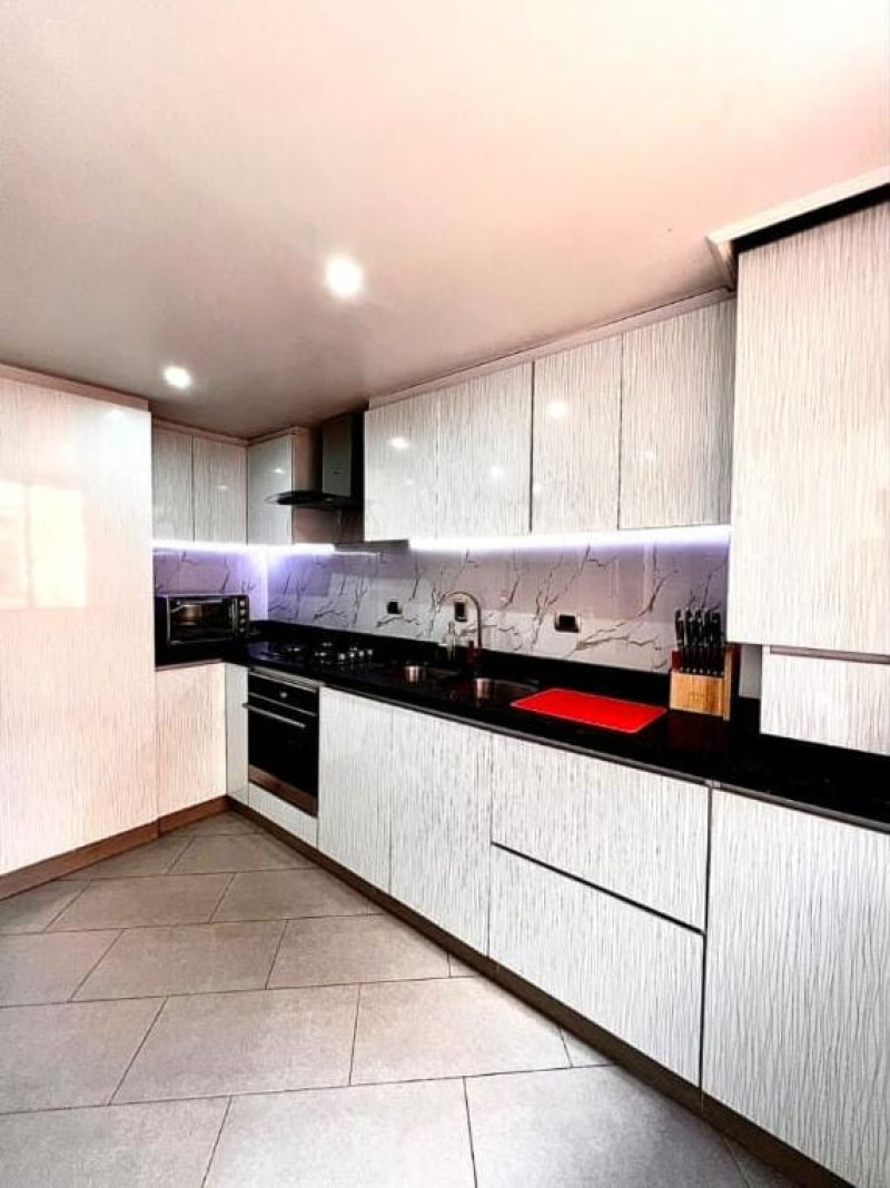 Apartamento En Venta - Santa Barbara-Usaquén, Bogotá
