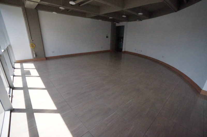 Oficina En Arriendo - Puente Largo, Bogotá