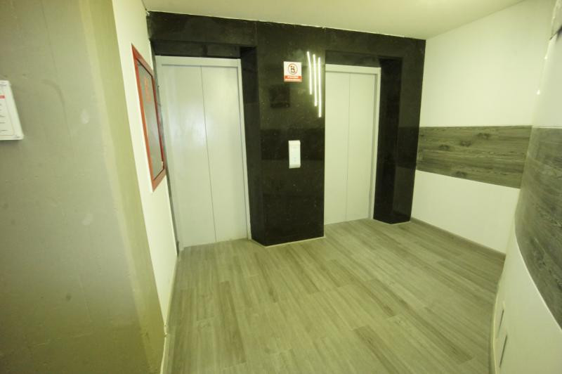 Oficina En Arriendo - Puente Largo, Bogotá