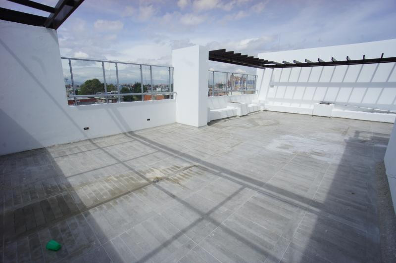 Oficina En Arriendo - Puente Largo, Bogotá