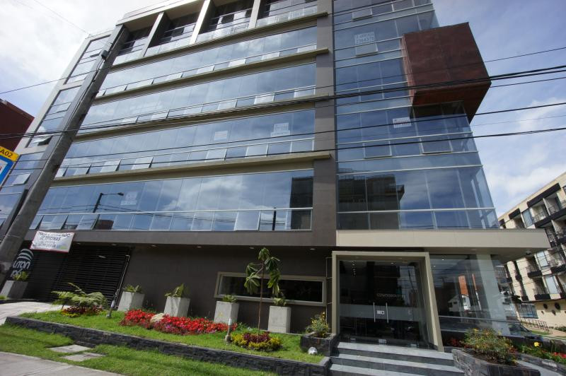 Oficina En Arriendo - Puente Largo, Bogotá