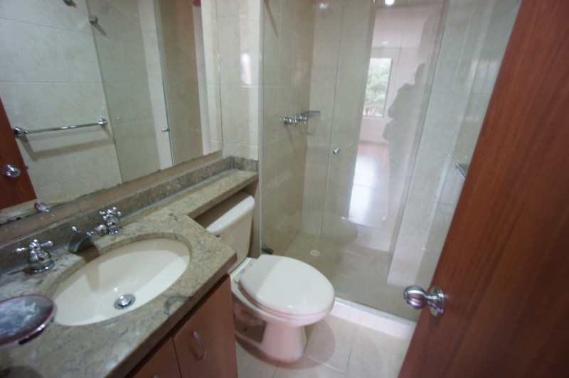 Apartamento En Arriendo - Lagos De Cordoba, Bogotá