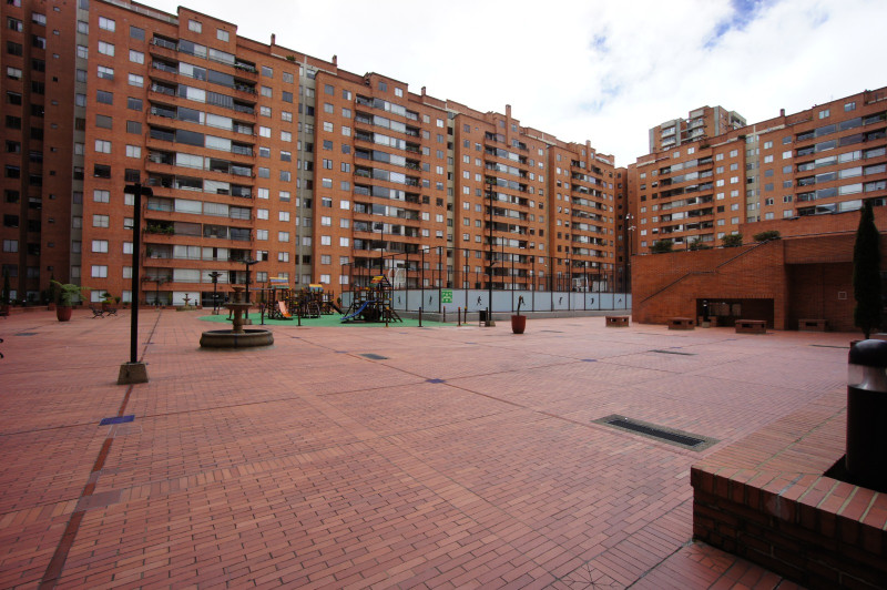 Apartamento En Arriendo - Lagos De Cordoba, Bogotá