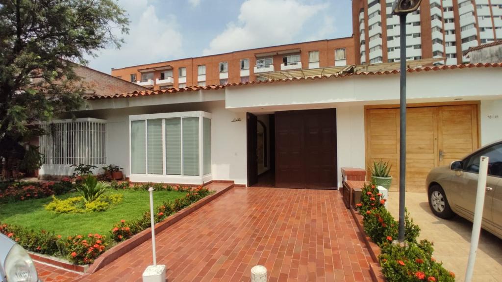 Foto Casa en Arriendo en Sur, Cali, Valle Del Cauca - $ 2.900.000 - doAJMI10805 - BienesOnLine