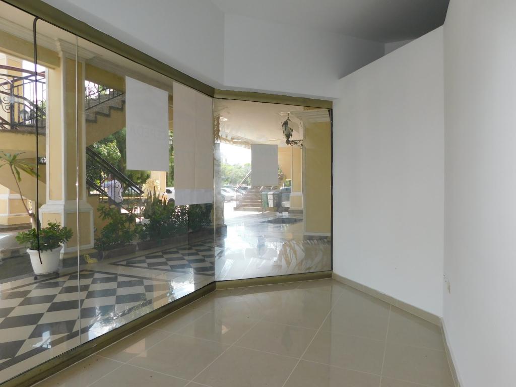 Local en Arriendo - Vista 5