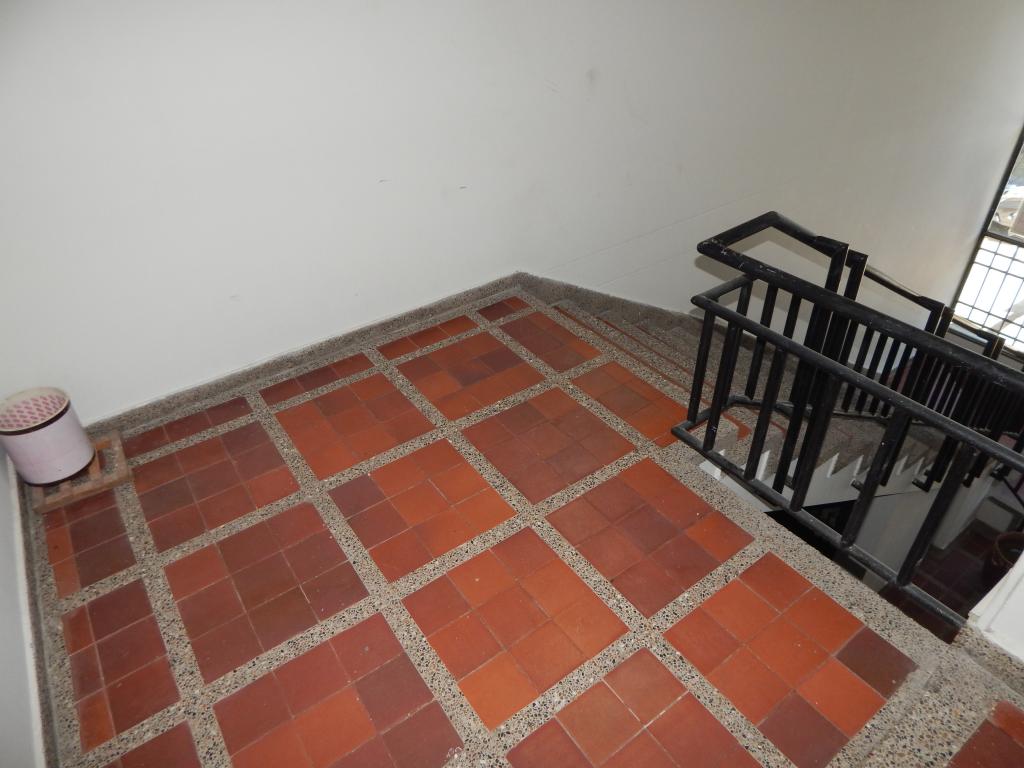 Local en Arriendo - Vista 2