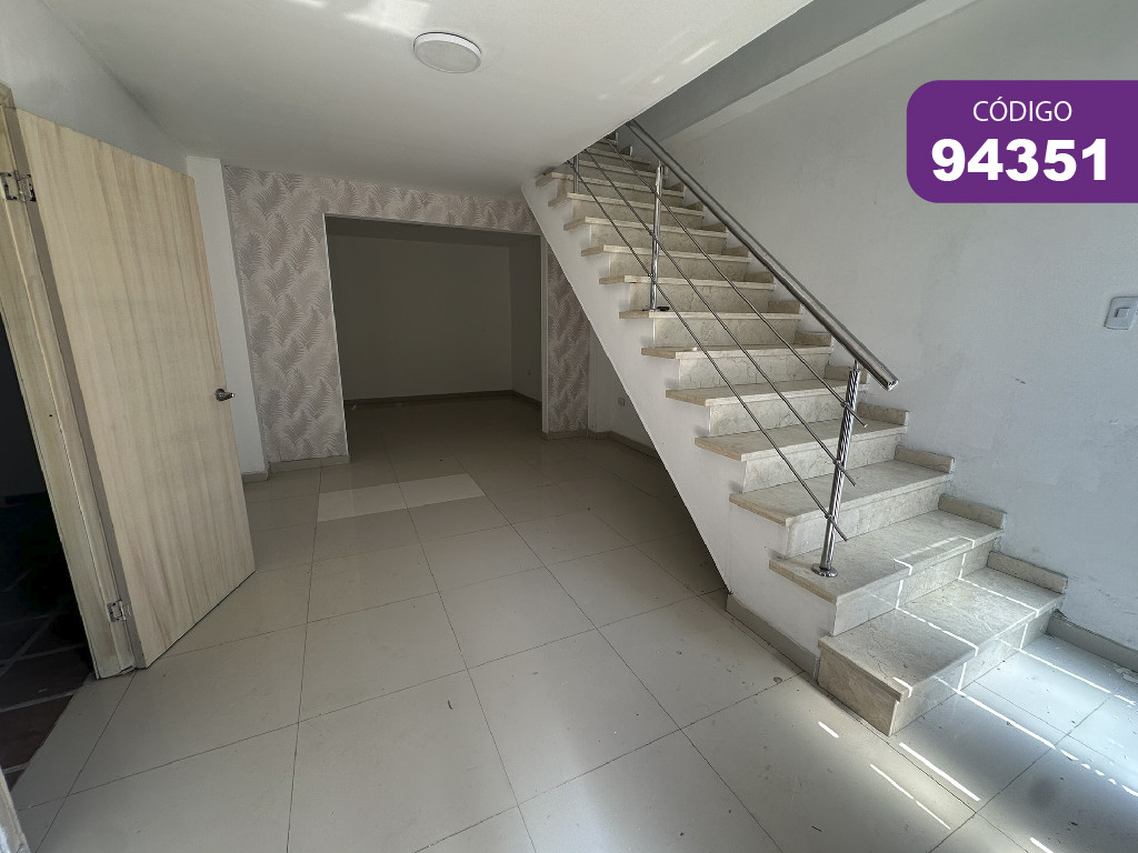 CASA Calle 110 #49 E -42, Villa Santos, Barranquilla