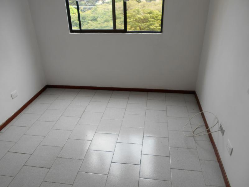 Apartamento En Venta - El Ingenio, Cali