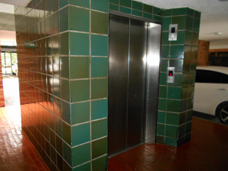 Apartamento En Venta - El Ingenio, Cali