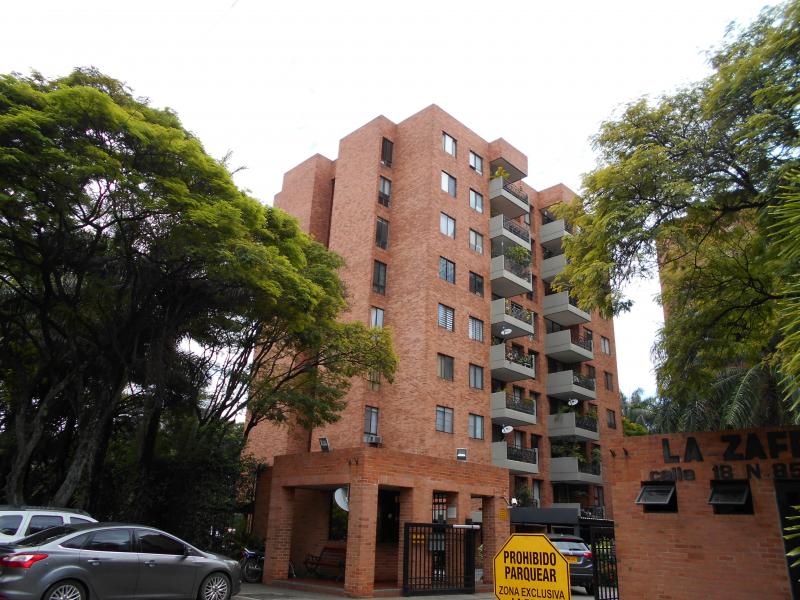 Apartamento En Venta - El Ingenio, Cali