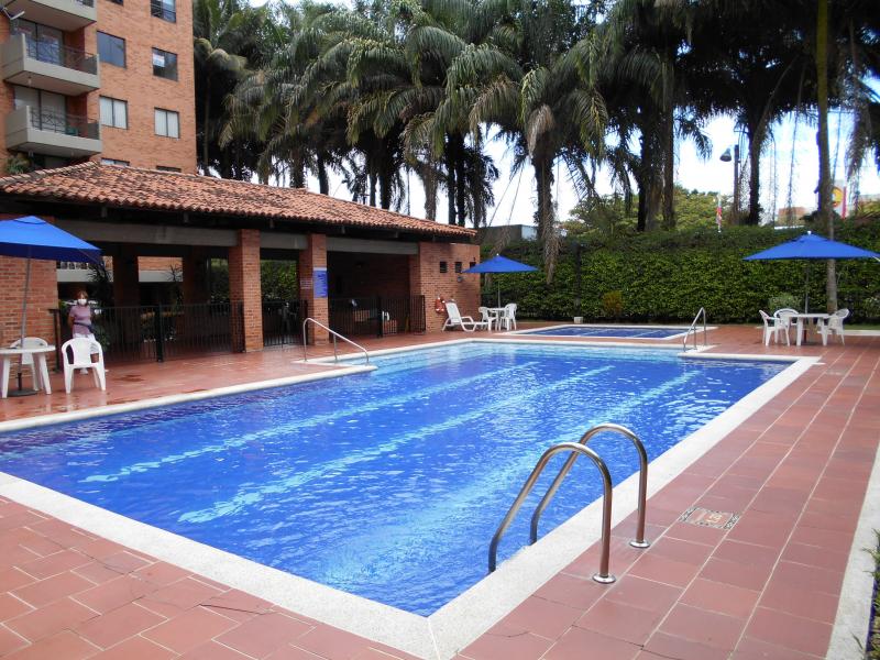 Apartamento En Venta - El Ingenio, Cali