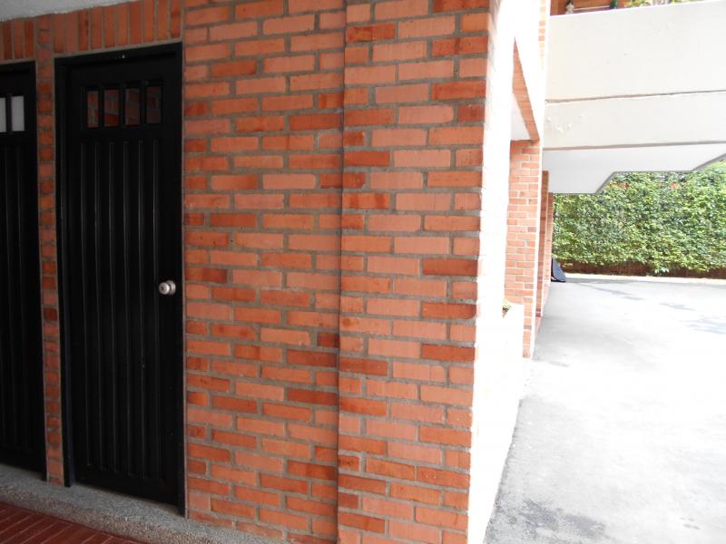 Apartamento En Venta - El Ingenio, Cali