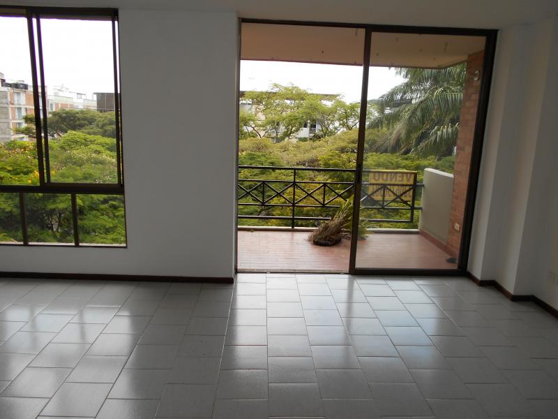 Apartamento En Venta - El Ingenio, Cali