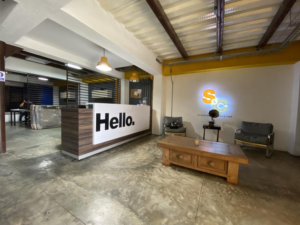 Casa En Venta - Urbanización La Flora, Cali