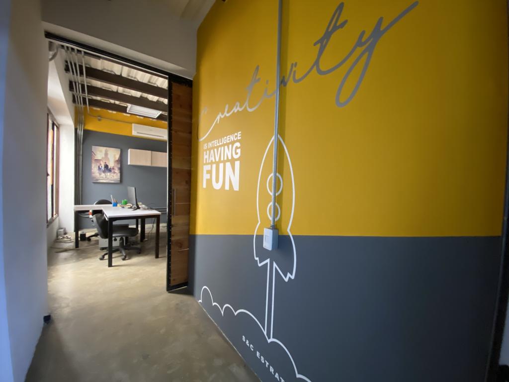 Casa En Venta - Urbanización La Flora, Cali
