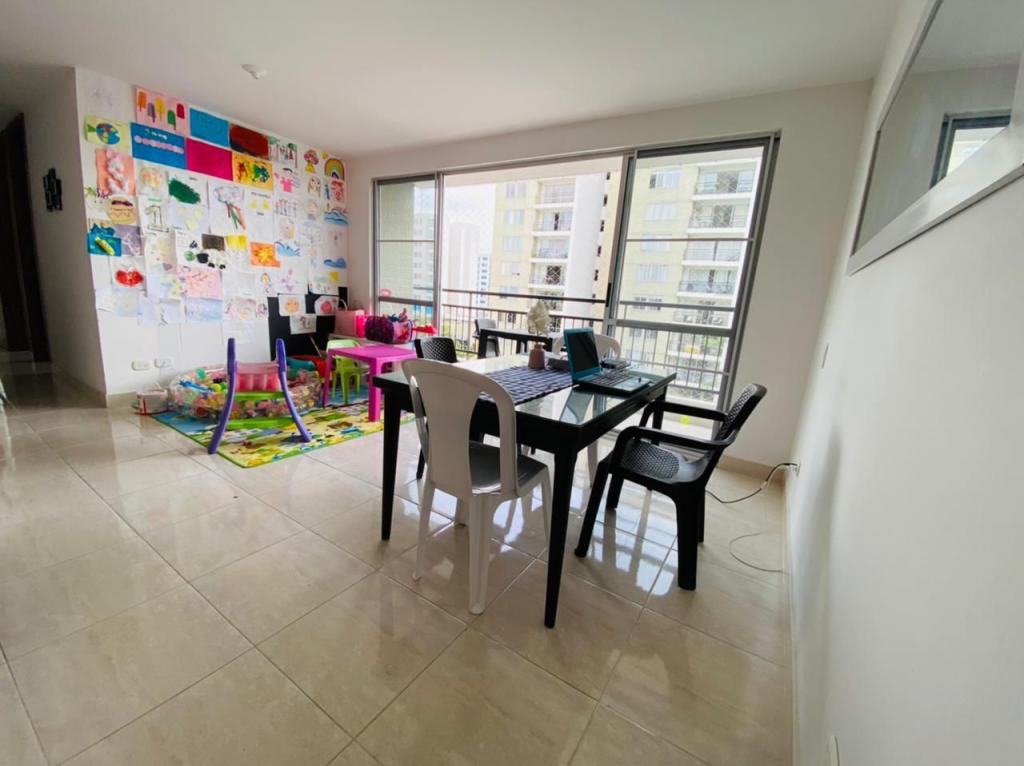 Apartamento En Venta - Bochalema, Cali