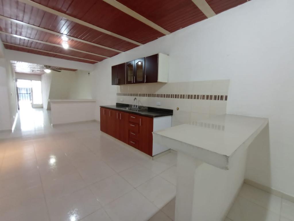 Apartamento En Arriendo - La Base, Cali