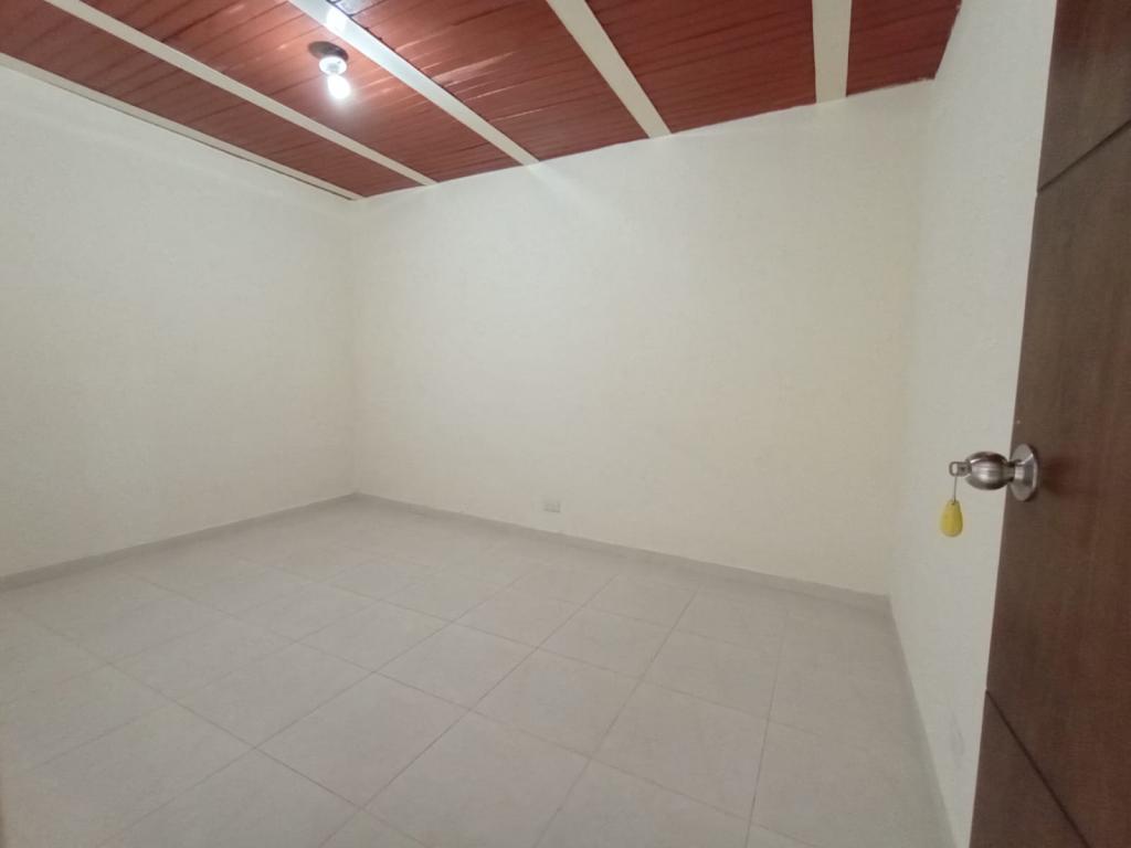 Apartamento En Arriendo - La Base, Cali