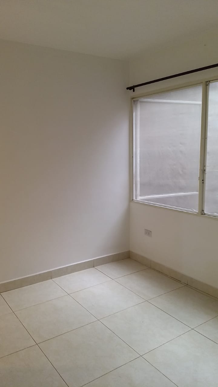 Apartamento En Arriendo - Urbanización La Base, Cali