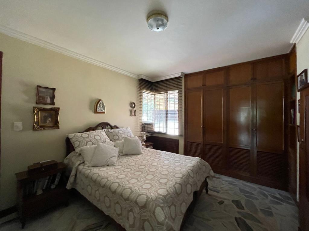 Apartamento En Venta - La Arboleda, Cali