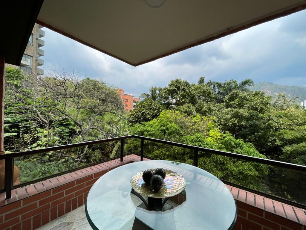 Apartamento En Venta - La Arboleda, Cali