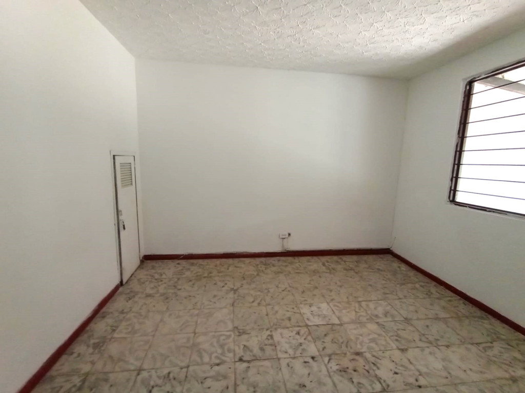 Casa En Arriendo - Pampalinda, Cali