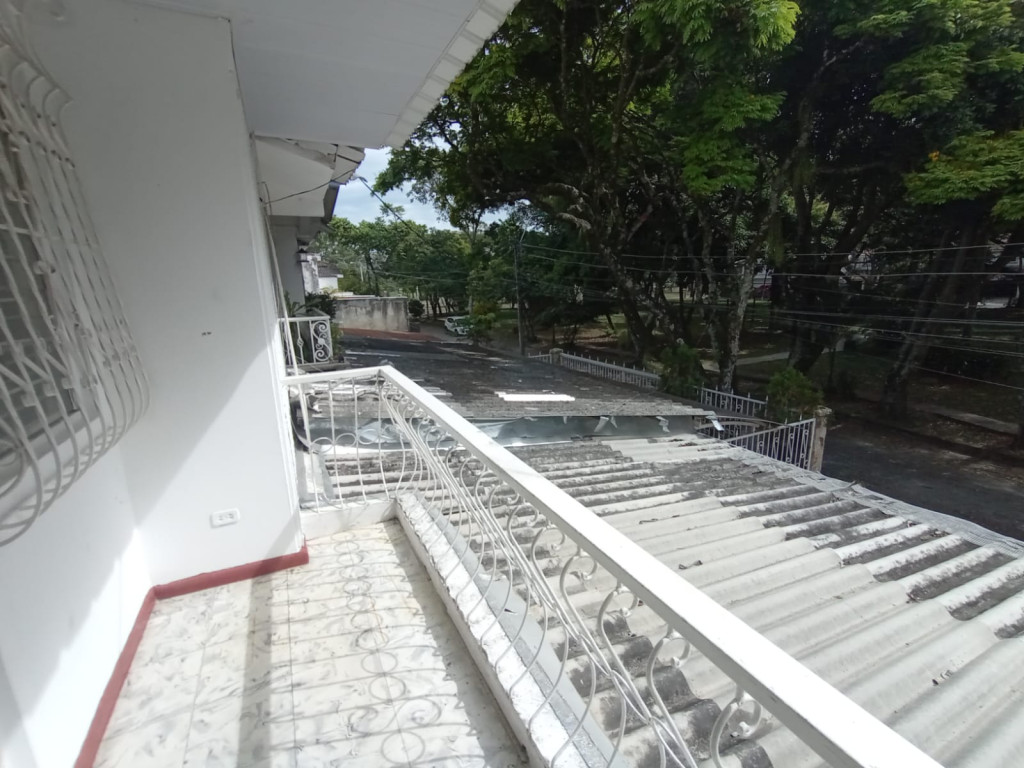 Casa En Arriendo - Pampalinda, Cali