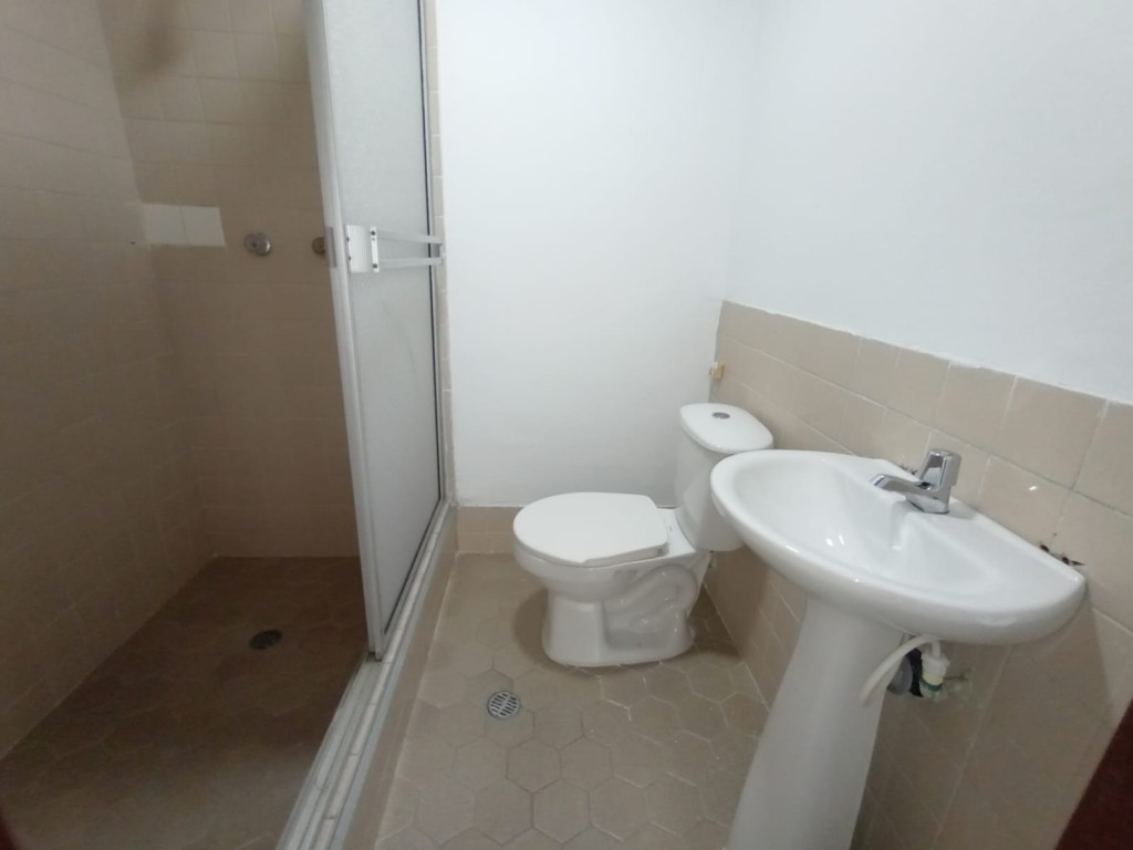 Casa En Arriendo - Pampalinda, Cali