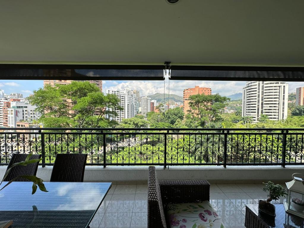 Apartamento En Venta - Normandía, Cali