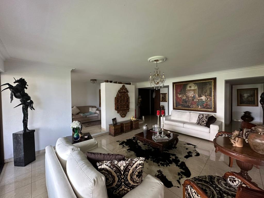 Apartamento En Venta - Normandía, Cali