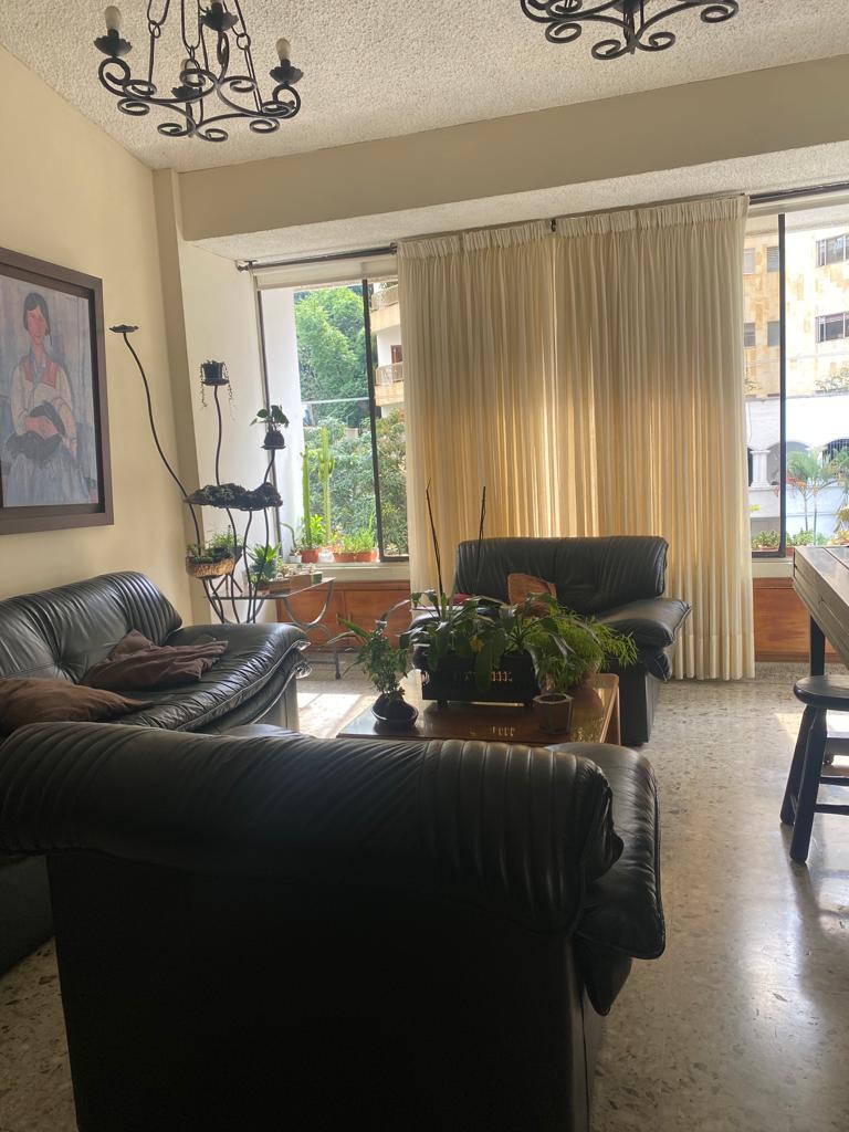 Apartamento En Venta - Granada, Cali