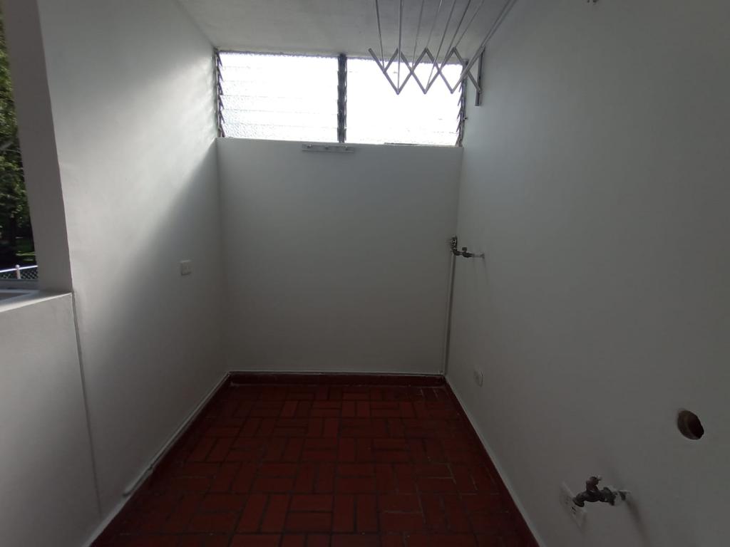 Apartamento En Venta - Camino Real, Cali
