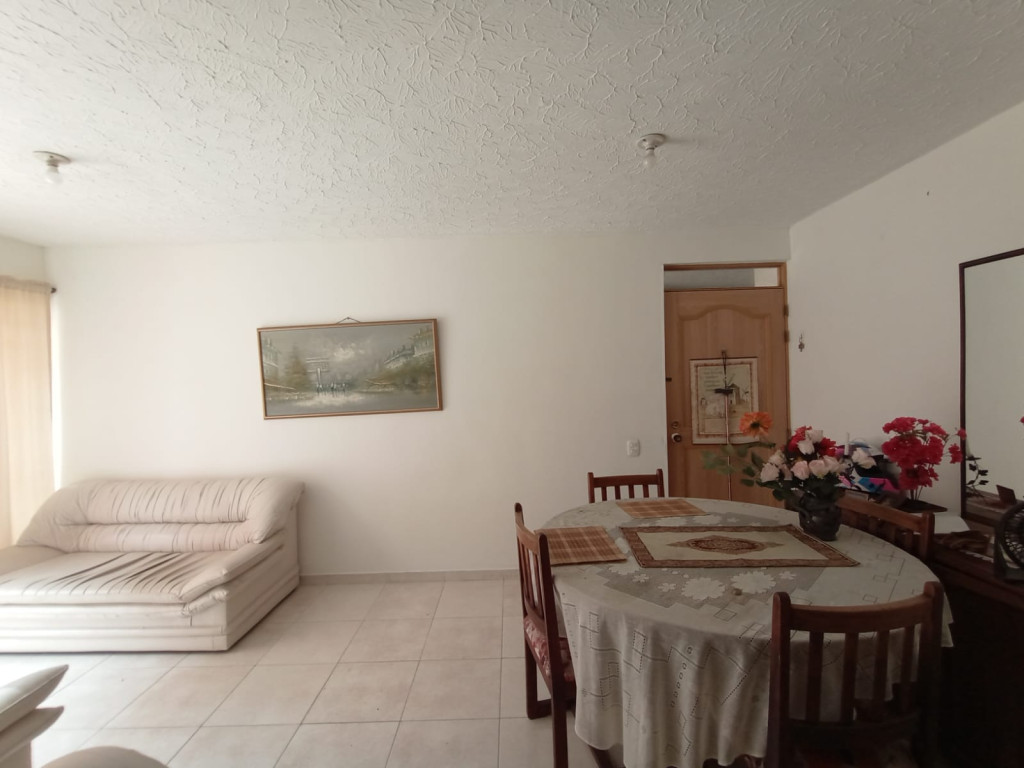 Apartamento En Venta - Alferez Real, Cali