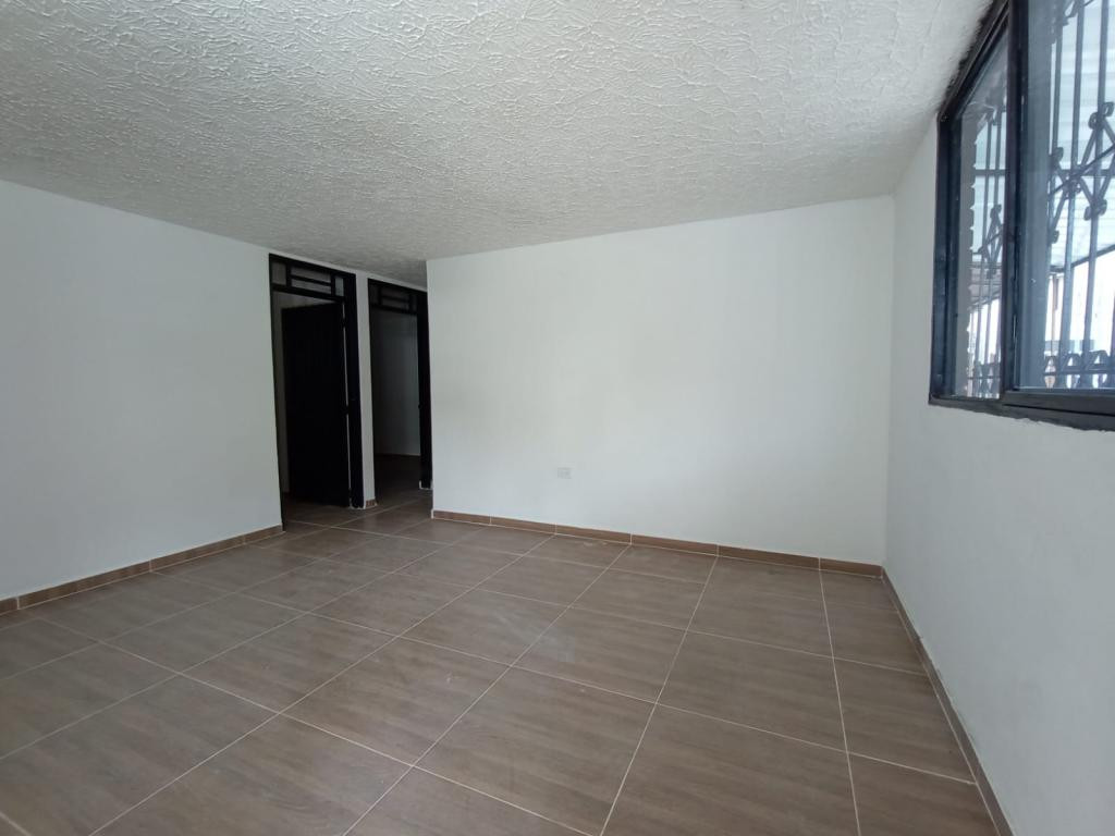 Apartamento En Venta - Los Alcázares, Cali