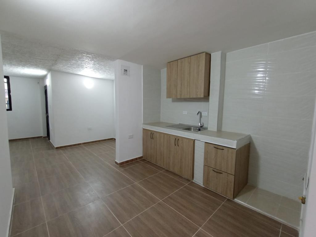 Apartamento En Venta - Los Alcázares, Cali