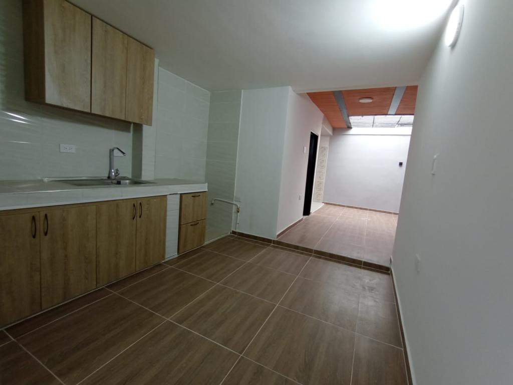 Apartamento En Venta - Los Alcázares, Cali
