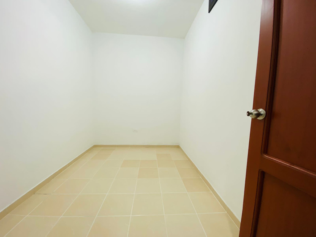 Edificio En Venta - Benjamin Herrera, Cali